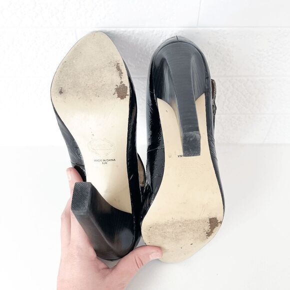 Hale Bob Womens Patent Snake Print High Heels Black 8.5M - Picture 4 of 6